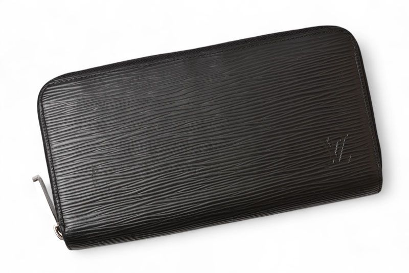 Louis Vuitton Wallet Louis Vuitton Long Wallet Zippy Wallet Epi Black M61857