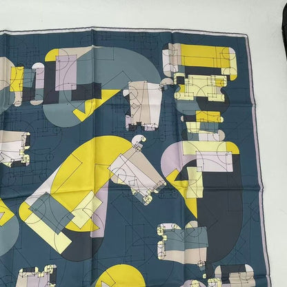 Hermes Carre 90 Echec AU ROI Checkmate Scarf Silk Blue