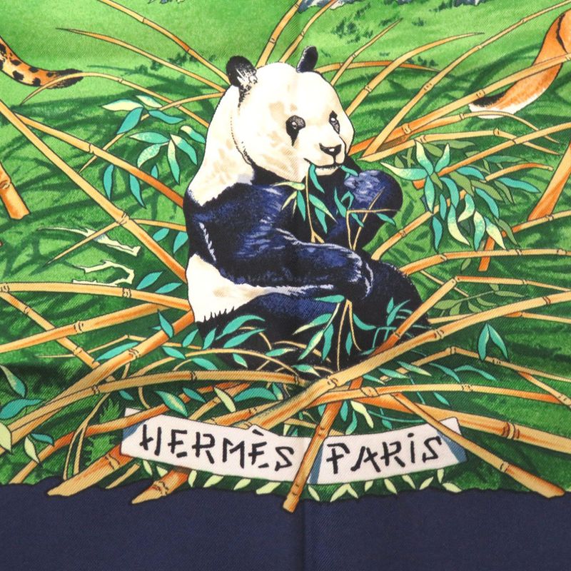 Hermes Carré 90 Sichlian Sicilian Animals Sichuan Silk Navy Scarf Navy Blue
