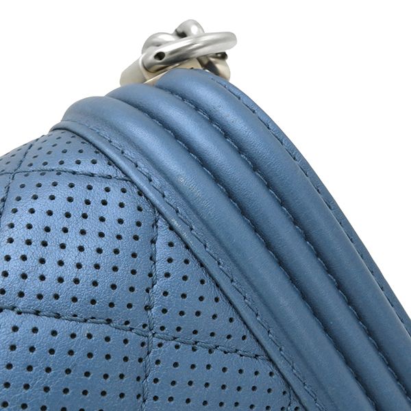 Chanel Shoulder Bag Boy Chanel Calf Metallic Blue Silver Hardware Blue Shoulder