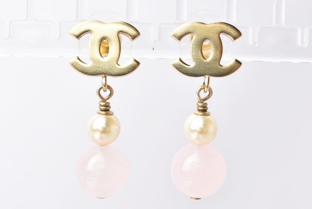 Chanel Earrings Logo CC Coco Mark Swing Pearl Rose 230613