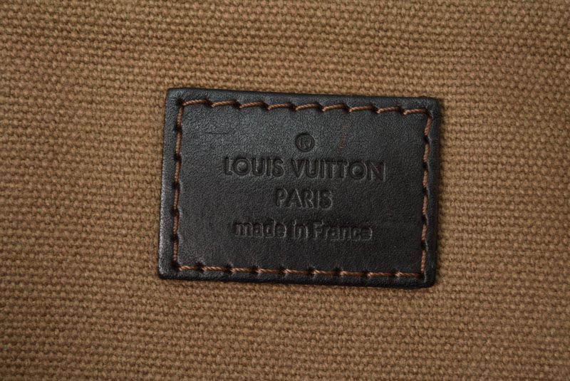 Louis Vuitton Shoulder Bag Men's Louis Vuitton Bag Utah Shawnee MM M93453