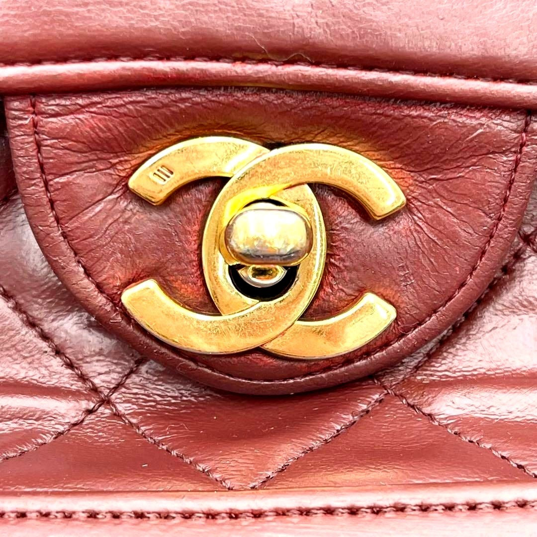 CHANEL 24K Vintage Flap Bag Lambskin Leather Quilted Chain Purse