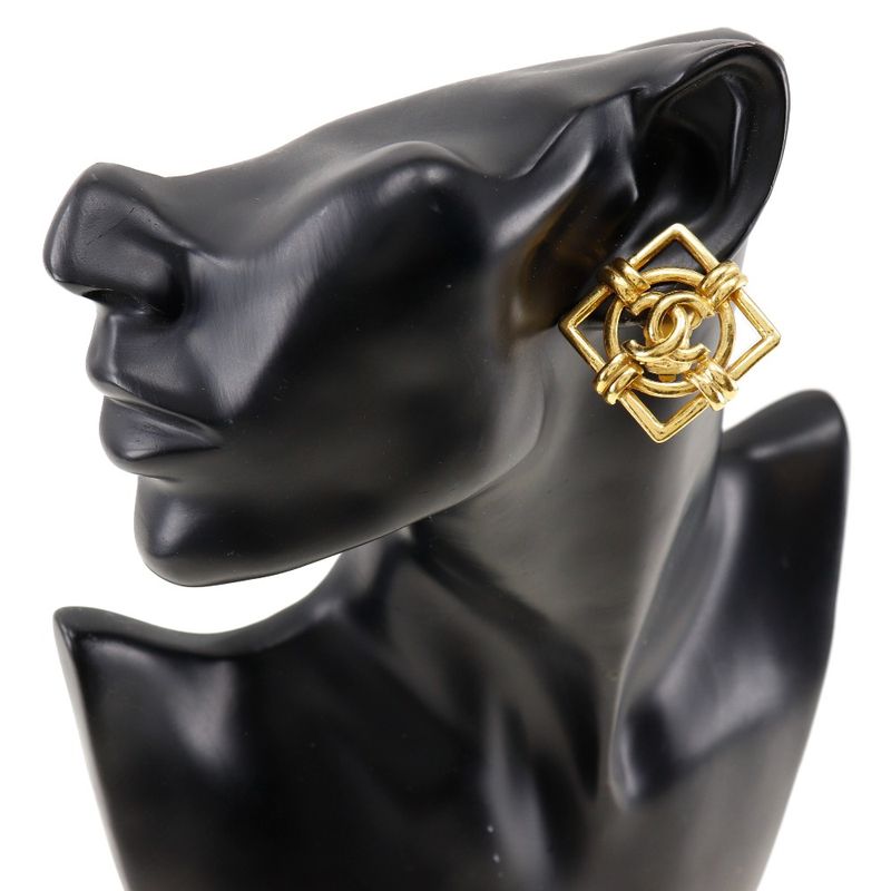 Chanel Gold Plated 29 Ladies 18.7g Earring