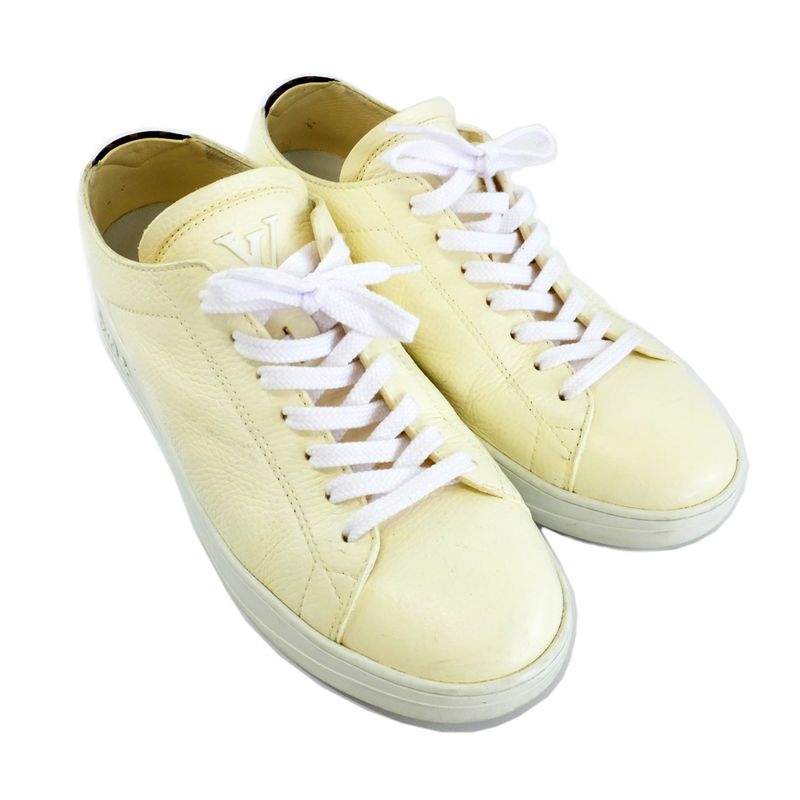Louis Vuitton Low Cut Sneakers - White Notation 8 Equivalent To