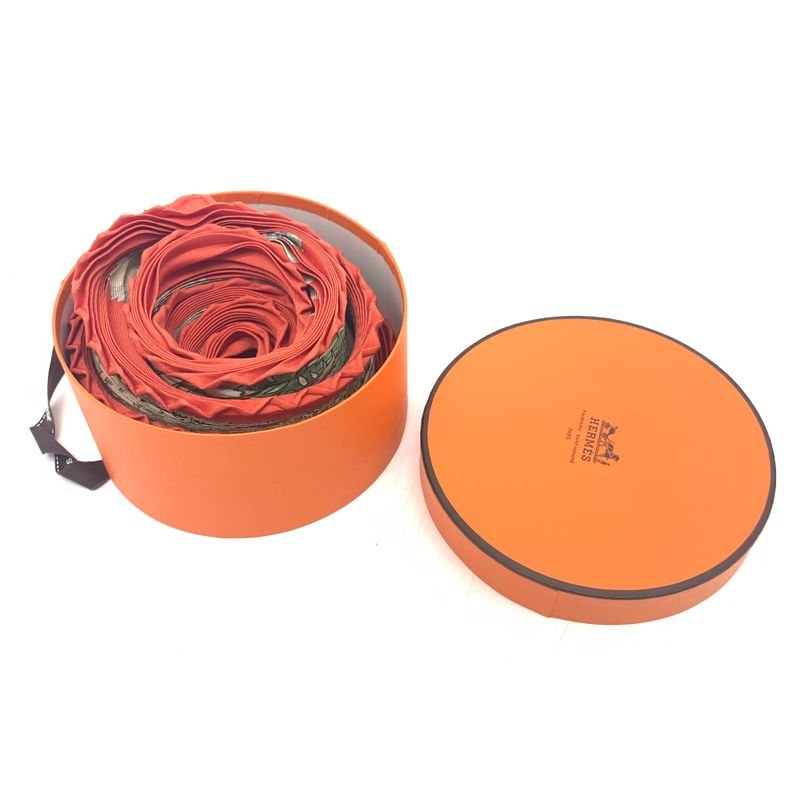 Hermes Pleated Sichlian Sichuan Sicilian Animal Scarf 100% Silk Orange