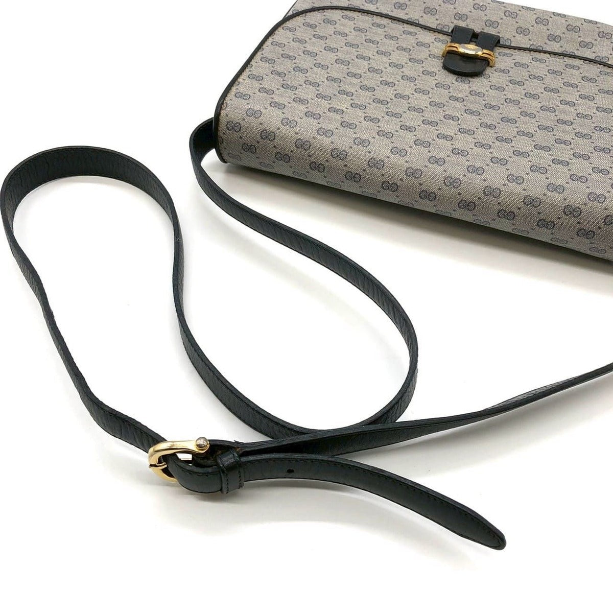 Gucci 001 406 Micro GG Shoulder Bag Leather Navy Vintage — view 6