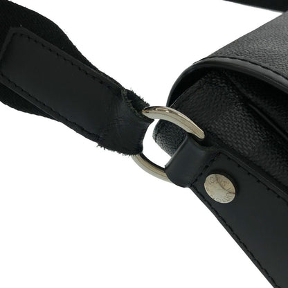 Louis Vuitton Damier Graphite Daniel MM Shoulder Bag — view 6