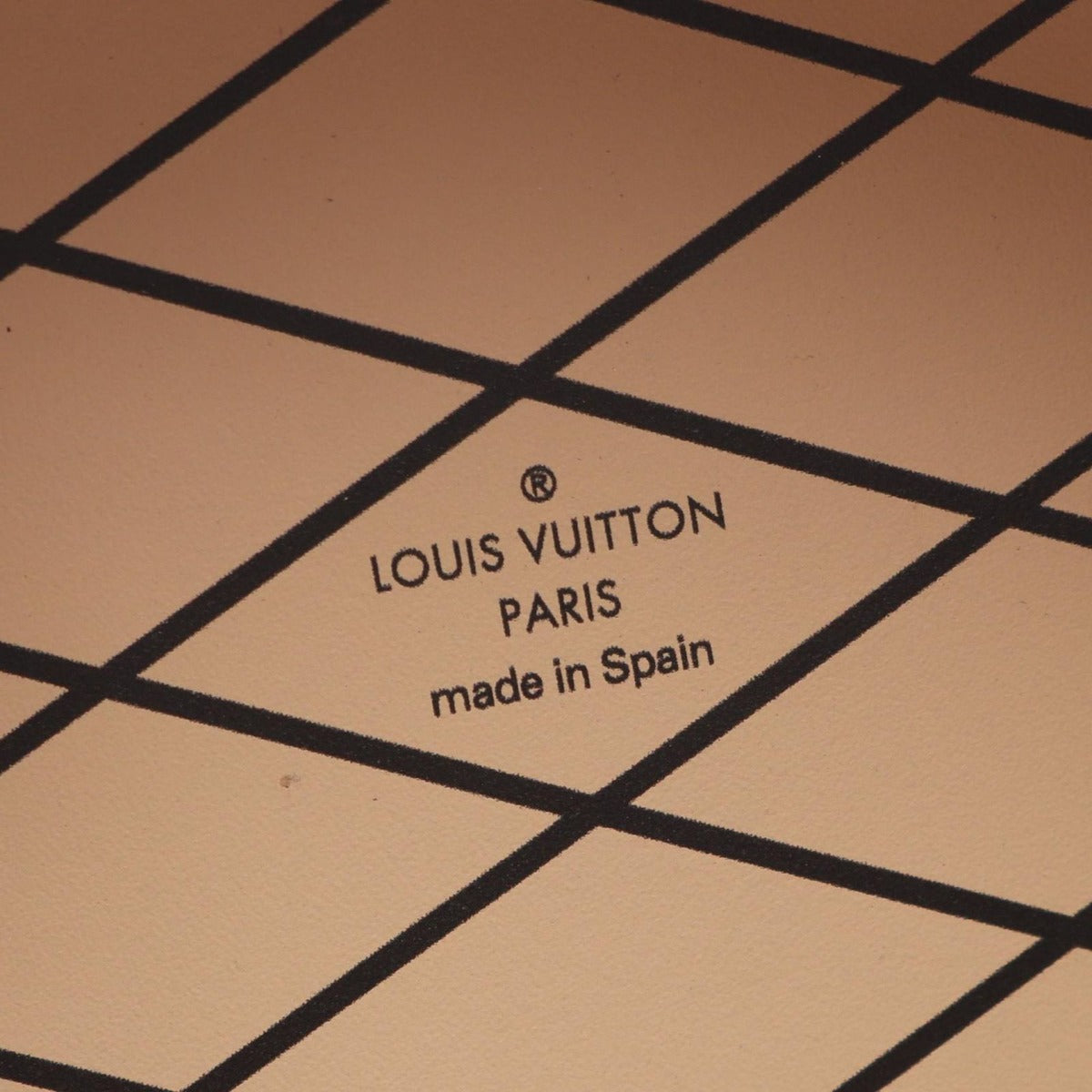 Louis Vuitton Shoulder Bag Mini Boite Chapeau Rouge Leather Red — view 4