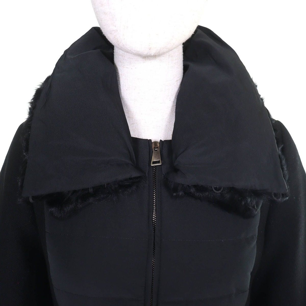 Moncler Rumex Back Belt Kargan Rumfa Wool Down Jacket Black 0 — view 4