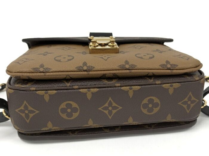 Louis Vuitton Pochette Metis Backpack Monogram M11941