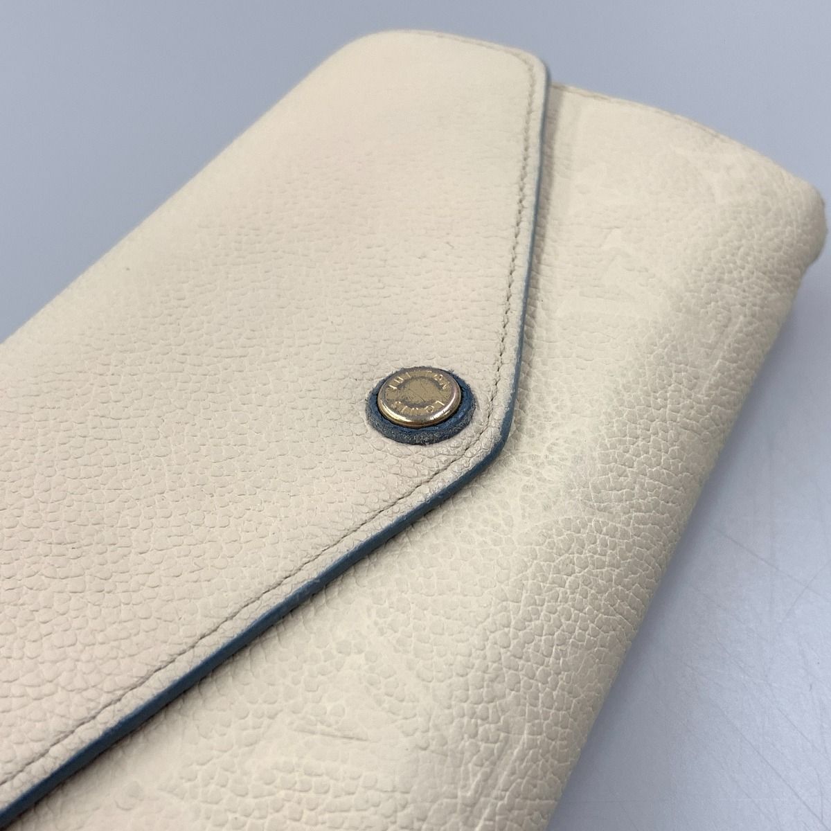 Louis Vuitton Monogram Empreinte Portefeuille Sarah Bifold Long Wallet M63930