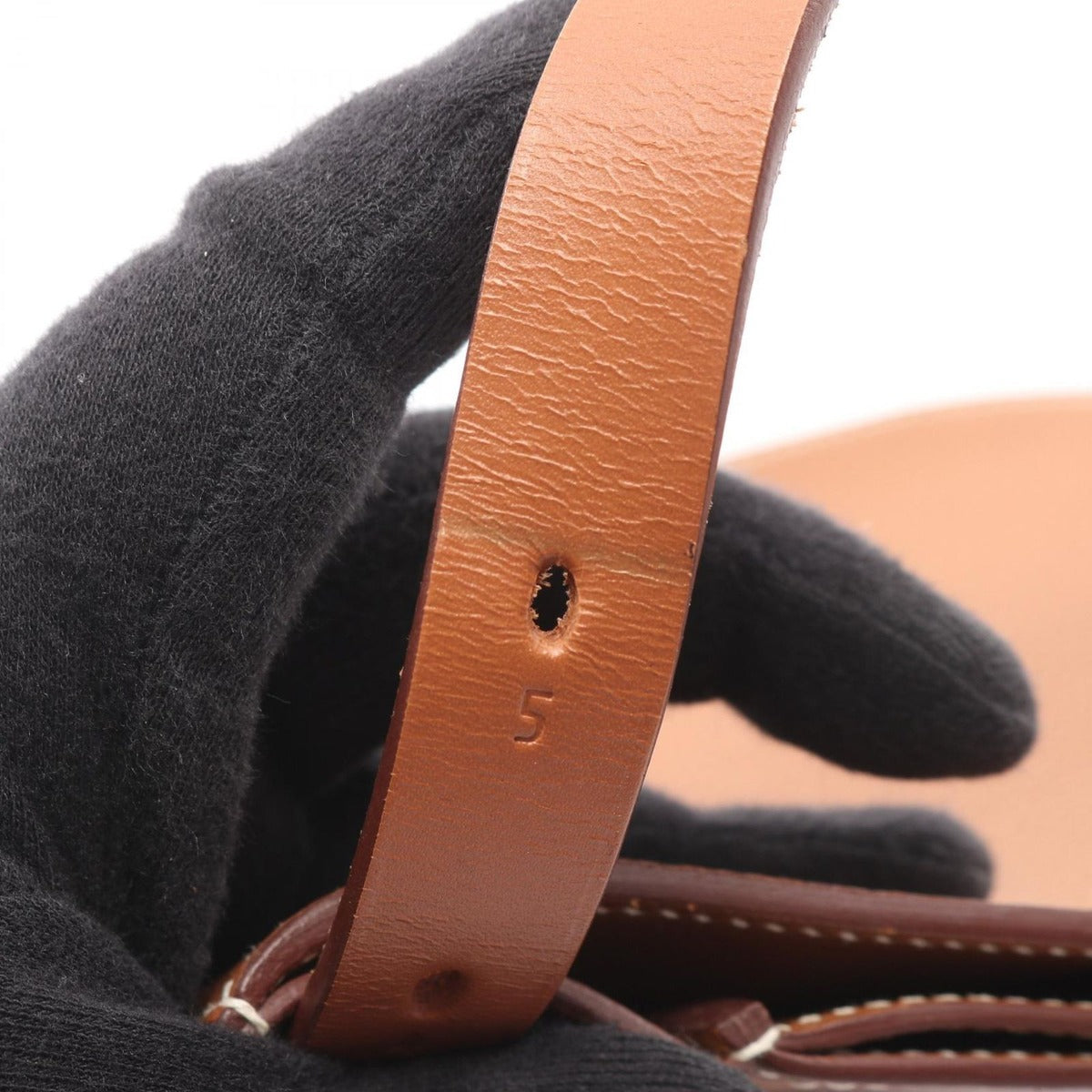 Hermes Shoulder Bag Perspective Cavalier 21 Gold Leather Brown — view 9
