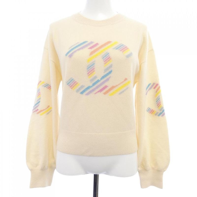 Chanel Size 38 Knit