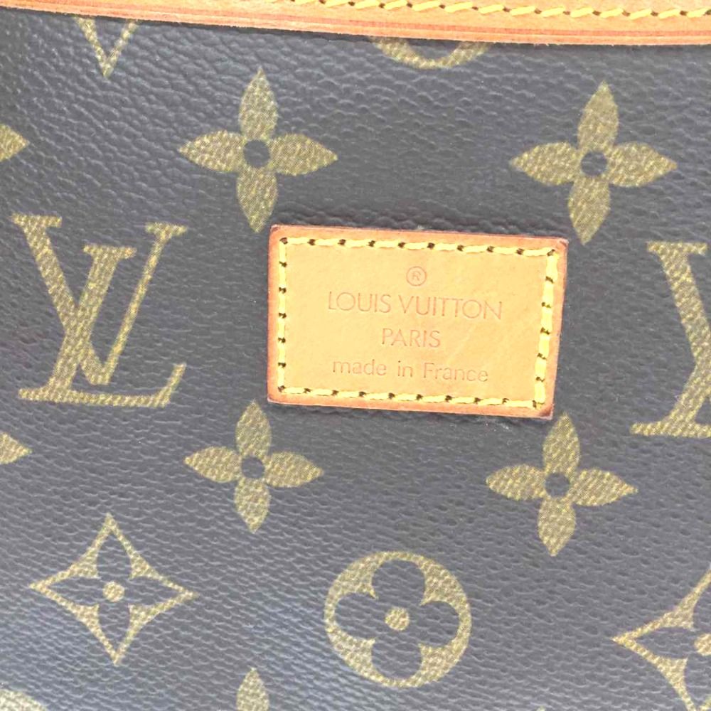 Louis Vuitton Bag Shoulder Monogram Saumur