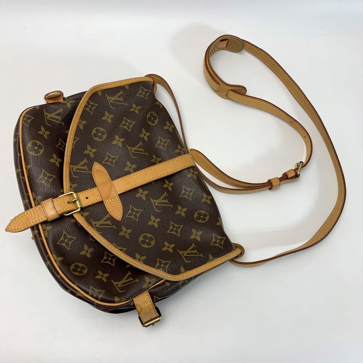Louis Vuitton Monogram Saumur M42256 Bag Shoulder Bag