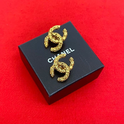 Chanel Vintage Coco Mark Motif Earrings Ear Cuff Accessory 93A