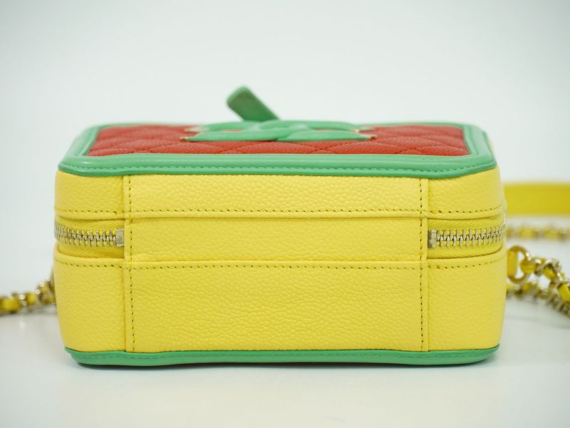 Authentic Chanel CC Filigree Vanity Bag Shoulder Bag Caviar Skin Leather Red