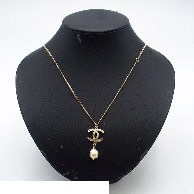 Chanel 12A Necklace Light Gold Metal CC Logo Faux Pearl Costume 12 — view 7