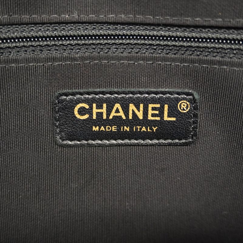 Chanel Shoulder Bag Girl Chanel Lambskin Black Gold Hardware Women