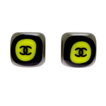 Chanel Earrings Ation, peeling