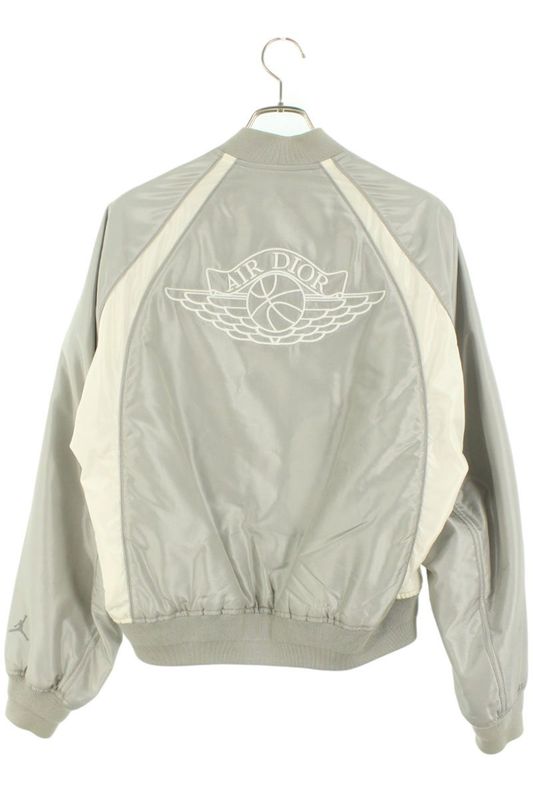 Dior 20AW 033c401a4805 Air Dior Logo Embroidered Zip-up Bomber Blouson Men 50