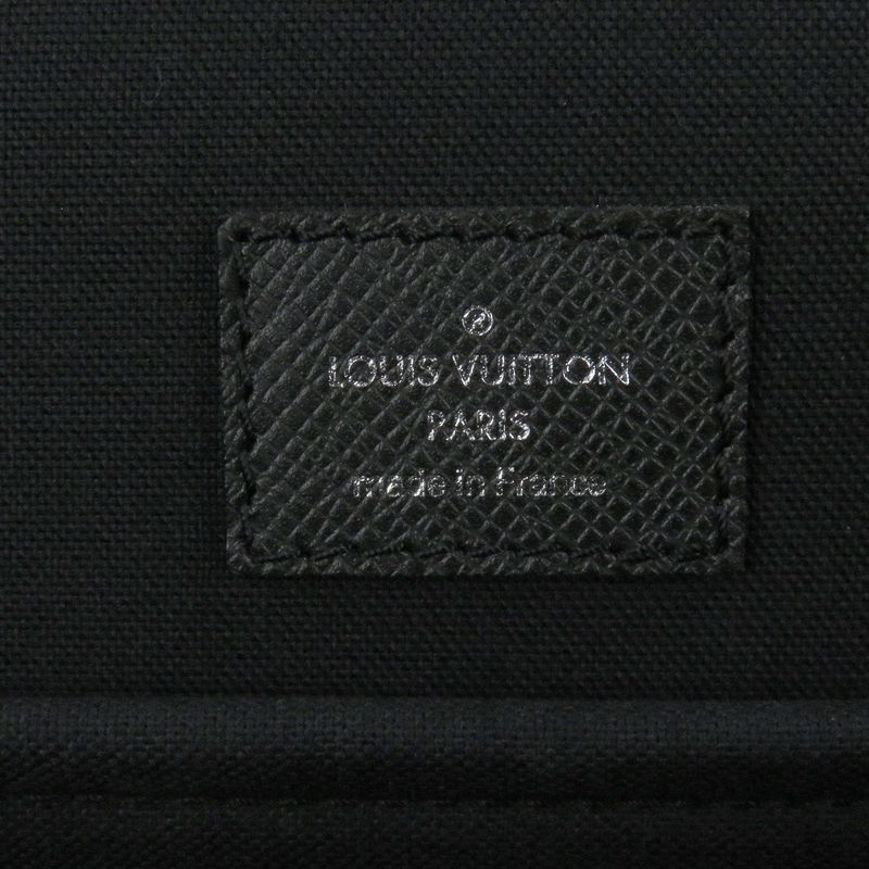 Louis Vuitton M32622 Taiga Anton LV Logo Embossed Briefcase Shoulder Bag