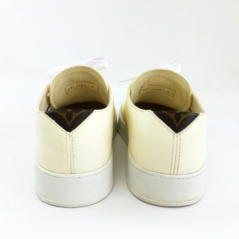 Louis Vuitton Low Cut Sneakers - White Notation 8 Equivalent To