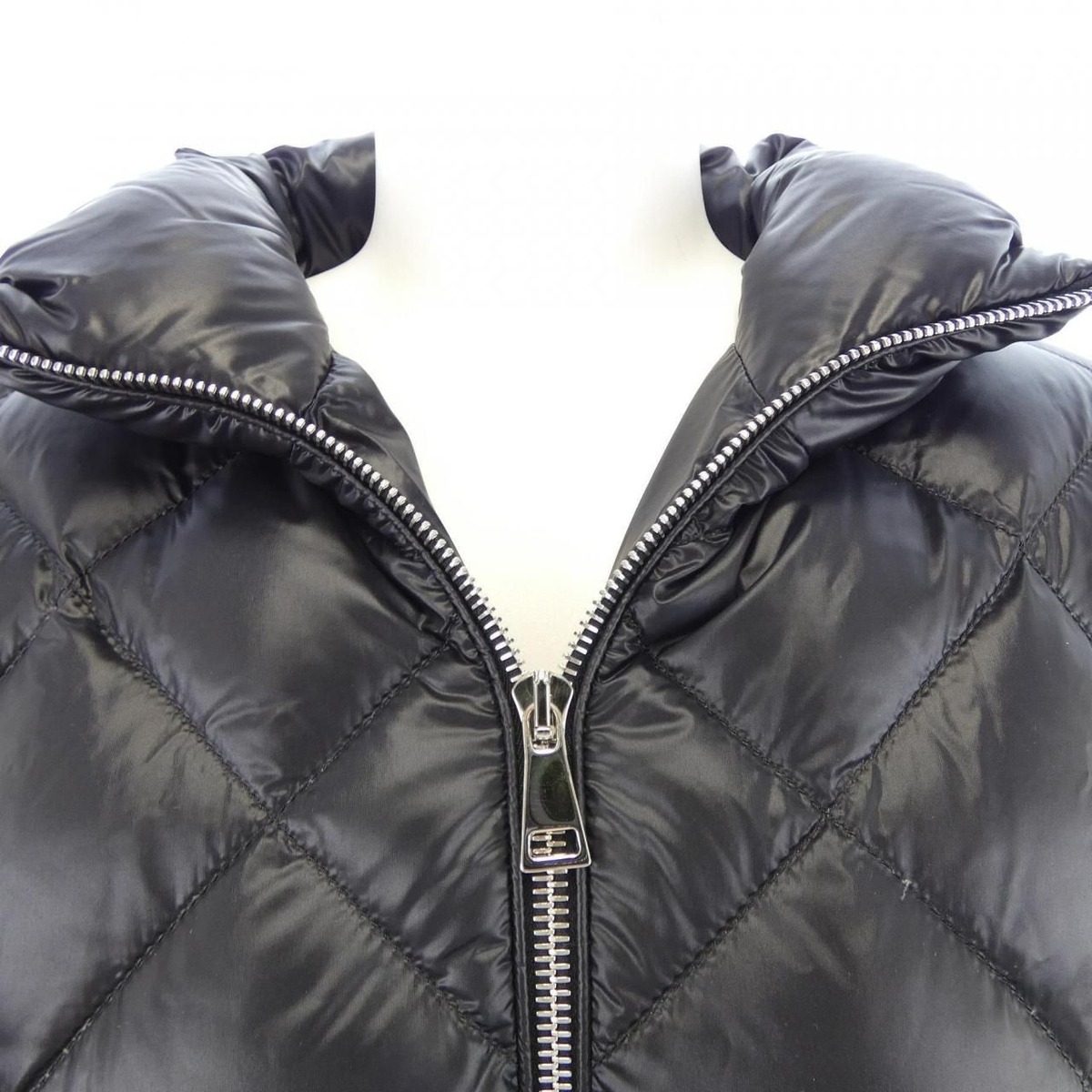 Moncler Down Jacket Black — view 5