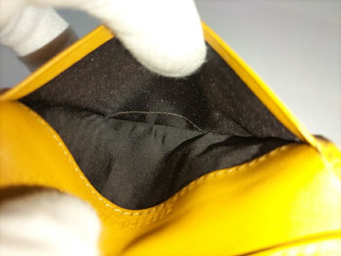 Gucci Passcase Leather Yellow