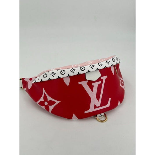 Louis Vuitton Body Bag Monogram Giant Bum Waist Pouch