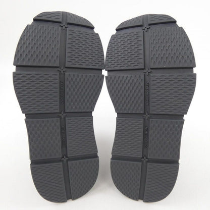 Louis Vuitton LV Classic Sneakers — view 4