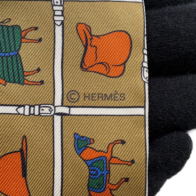 Hermes Scarf Twill Horsewear Couvertures Et Tenues de Jour Silk Mordre Blanc Blue