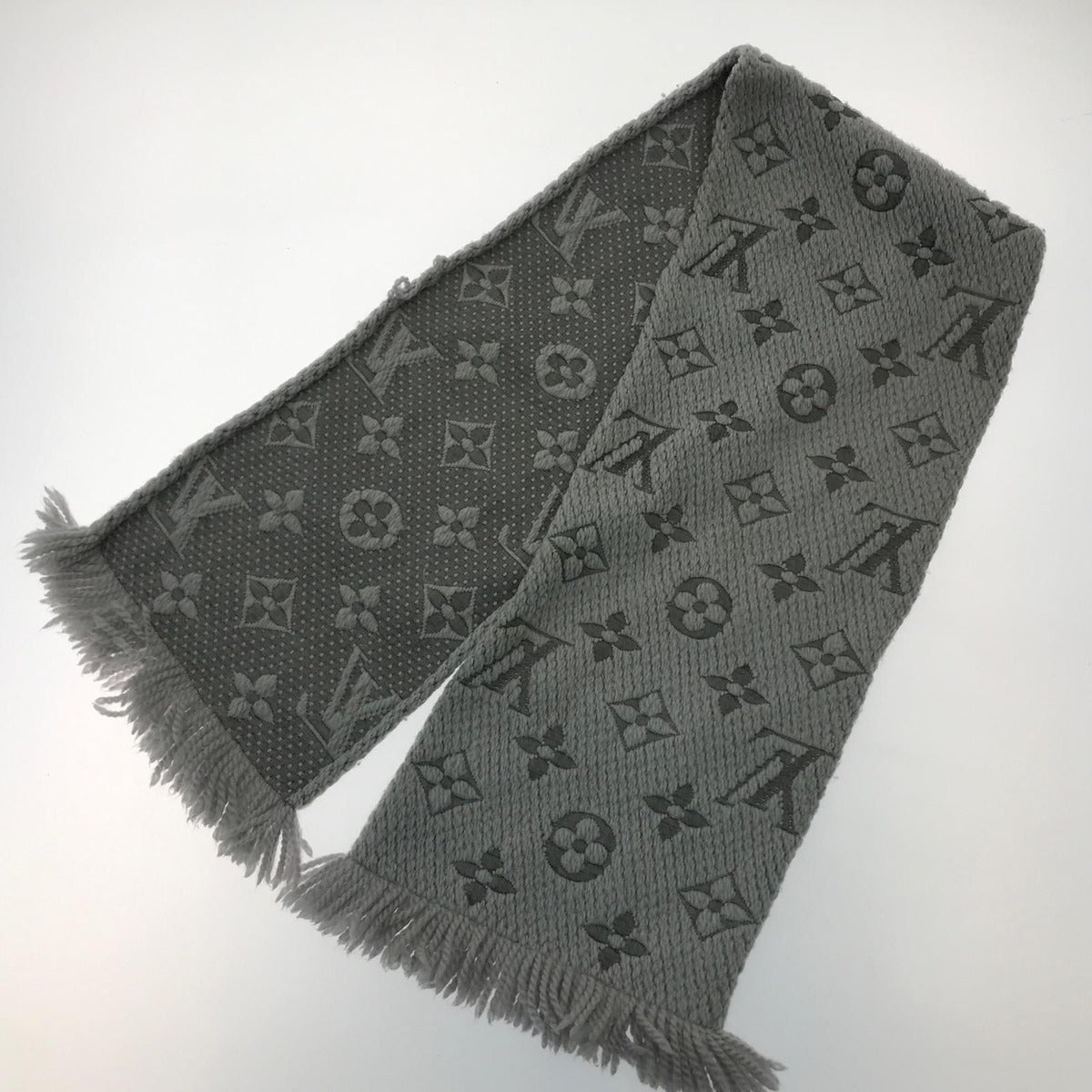 Louis Vuitton Scarf Beige