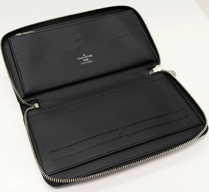 Louis Vuitton Round Zipper Long Wallet With Change Pocket Travel Case Damier