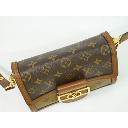 Louis Vuitton Dauphine Mini Monogram Reverse Shoulder Bag Pochette — view 5