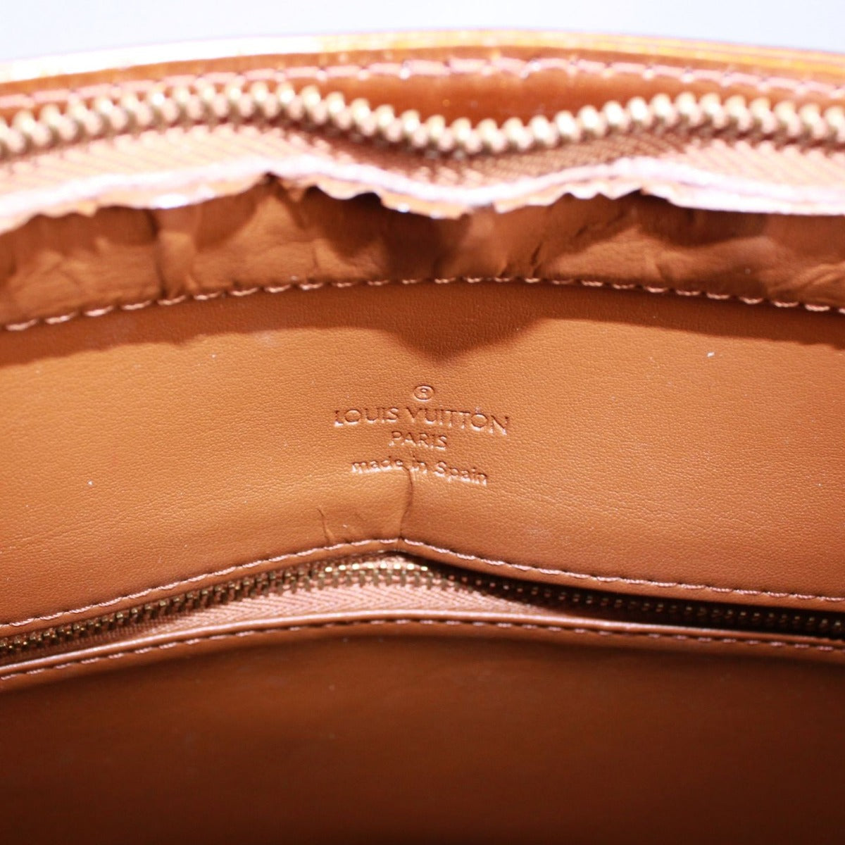 Louis Vuitton Houston Monogram Vernis Leather Bronze Tote — view 8