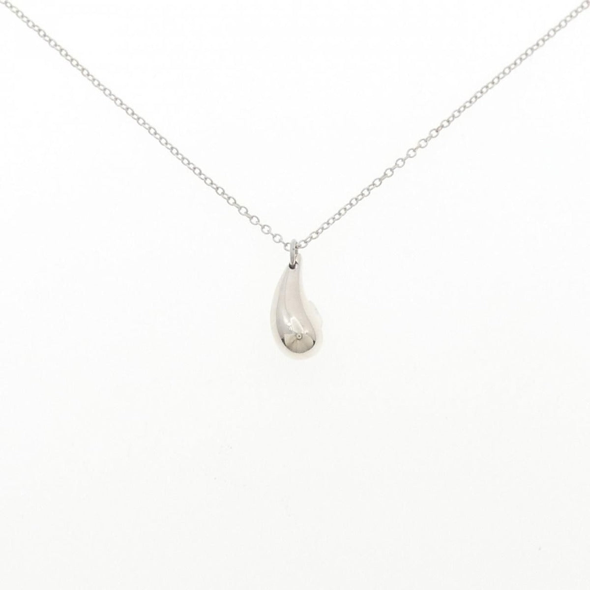 Tiffany & Co. Sterling Silver Teardrop Pendant Necklace
