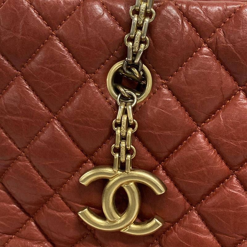 Chanel Matelasse Red Mademoiselle Chain Vintage Gold Hardware Leather Tote Bag