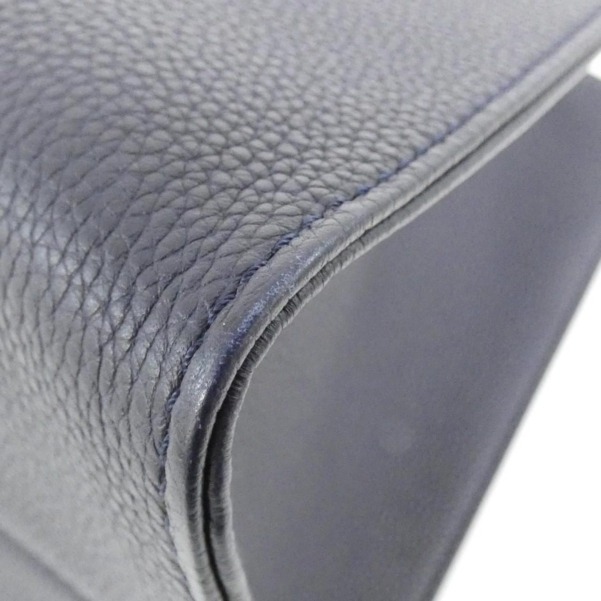 Louis Vuitton Sarah's Knot On The Go MM Bag — view 3