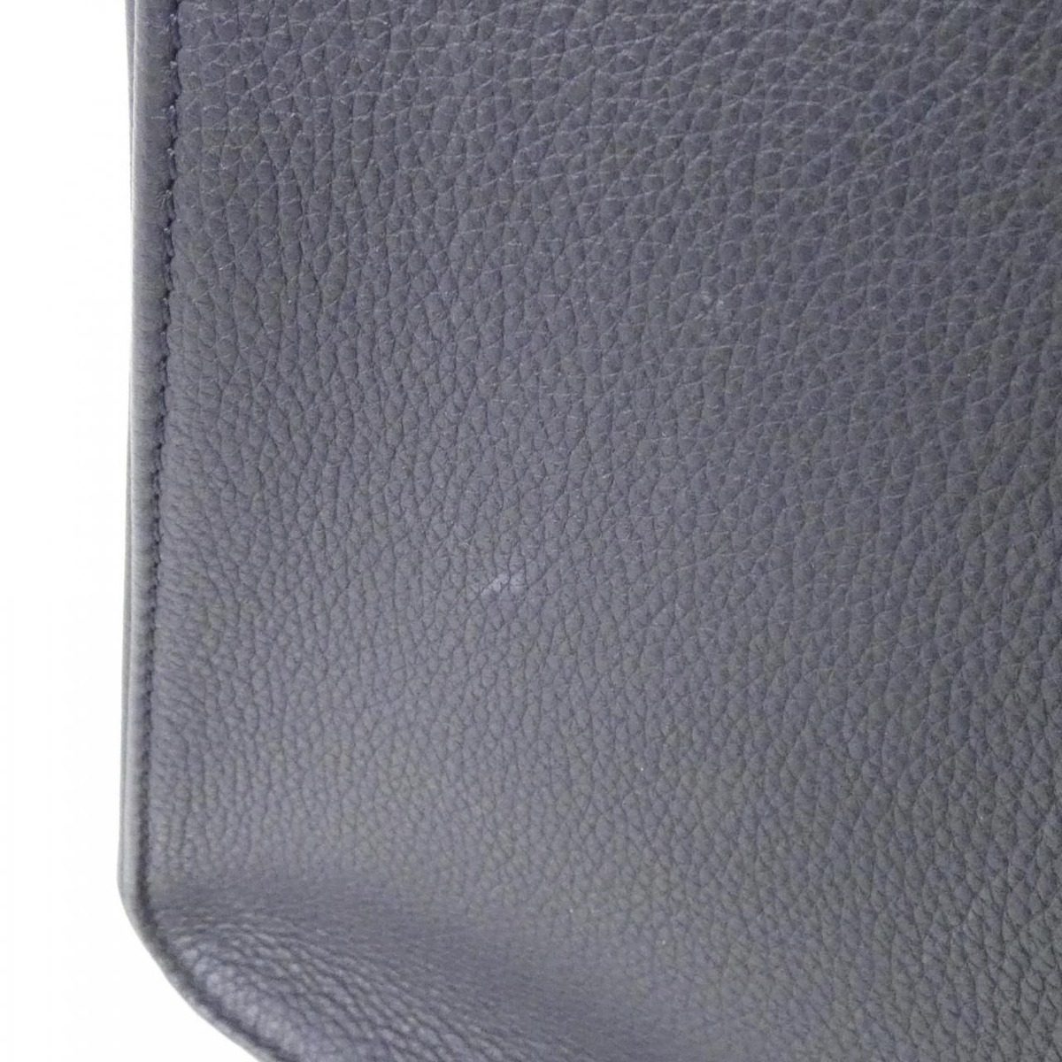 Louis Vuitton Sarah's Knot On The Go MM Bag — view 5