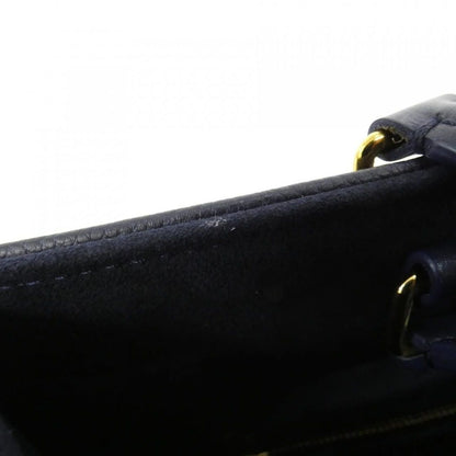Louis Vuitton Sarah's Knot On The Go MM Bag — view 9