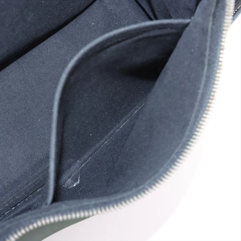 Louis Vuitton Taiga Taimere M30862 Leather Shoulder Bag Crossbody Messenger