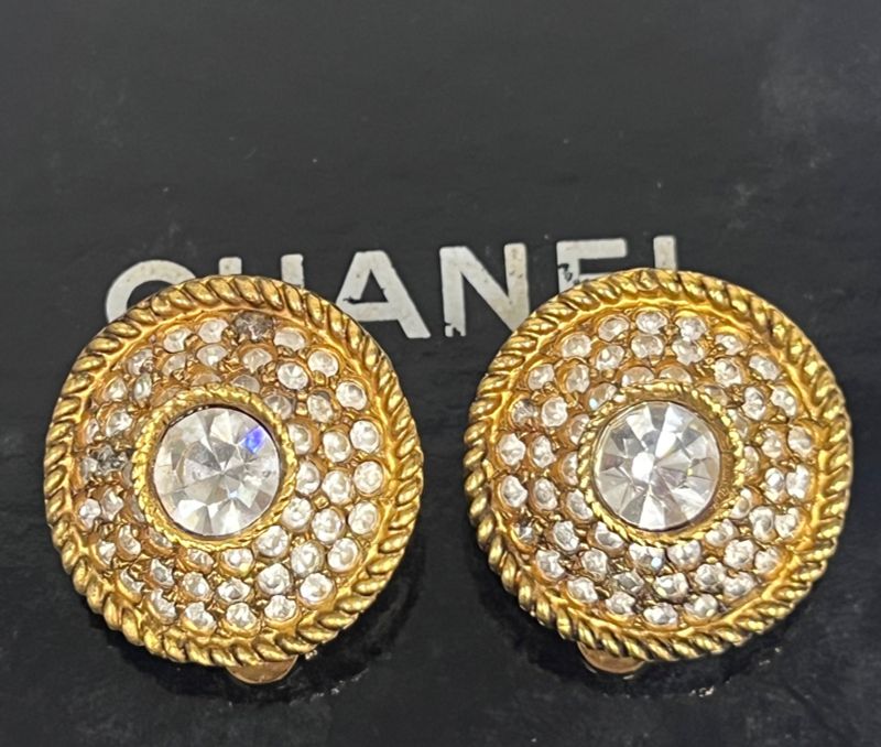 Chanel Ear Ring Stone Gold 63ka993
