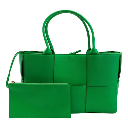 Bottega Veneta Zaarco Medium Maxi Intrecciato Lamb Leather