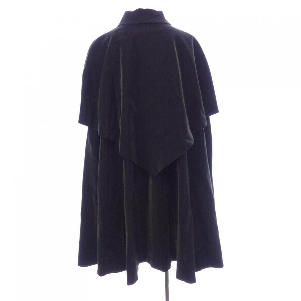 Chanel Cape Capes & Ponchos Black — view 2