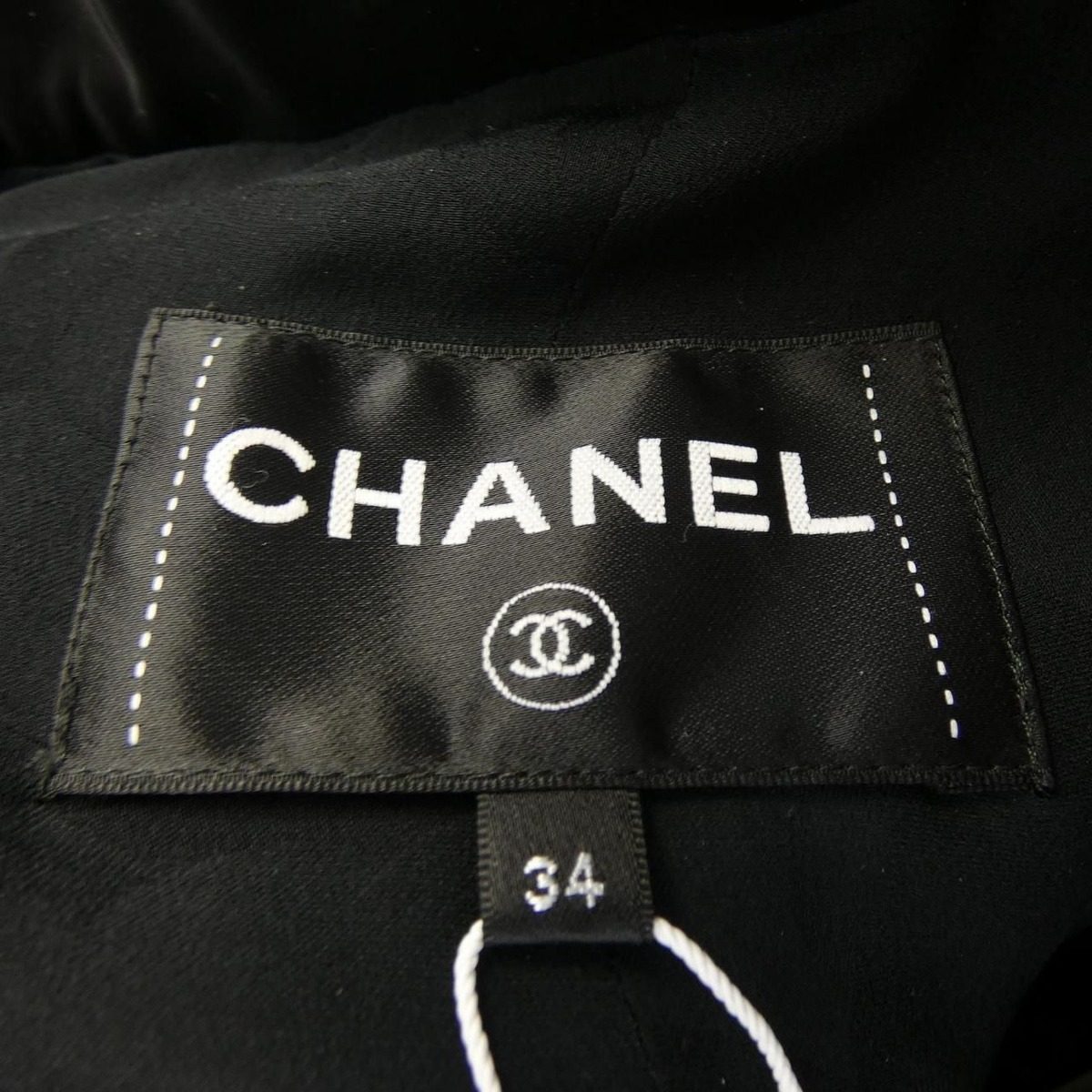 Chanel Cape Capes & Ponchos Black — view 5