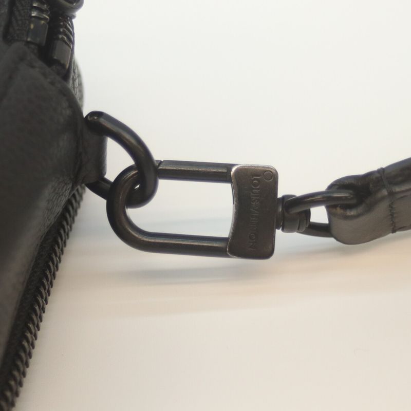 Louis Vuitton M59161 Grain Calf Alfa Wearable Wallet Shoulder Bag Noir Black