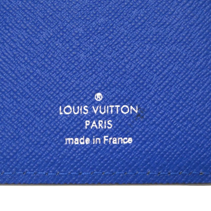 Louis Vuitton Taiga Portefeuille Brazza V Shape Noir Black M30791 Long Wallet