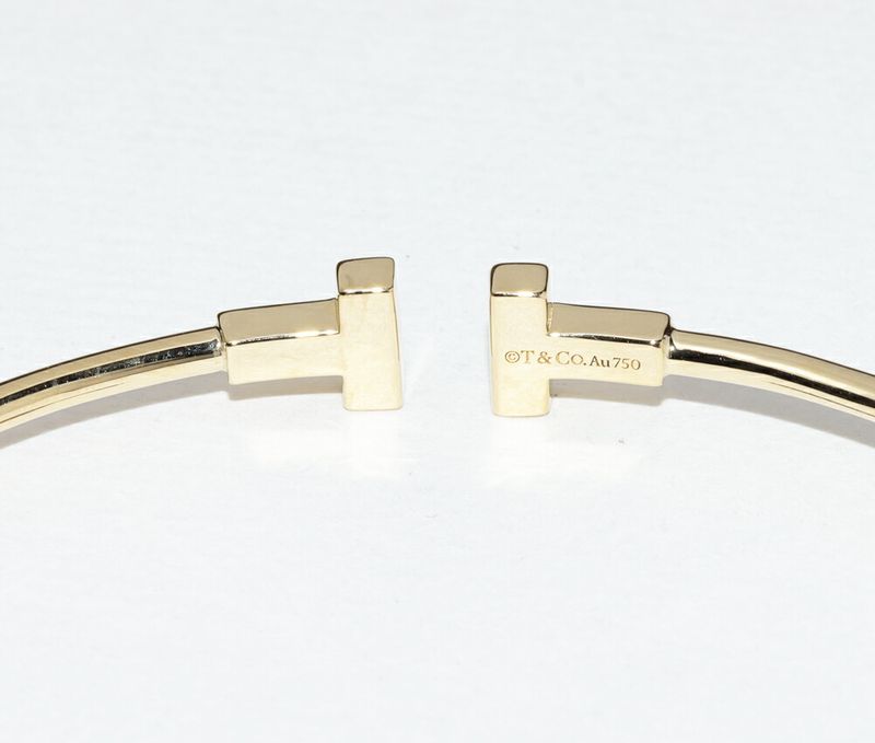 Tiffany & Co Bracelet Bangle 18K Yellow Gold T Narrow Wire Bracelet Extra Large